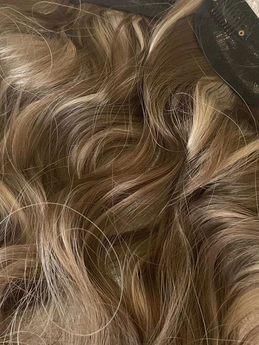 🆕 22” Wavy Clip-In Hair Extensions 6-Piece Set | Ash Brown Blonde Balayage